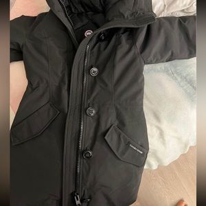 CANADA GOOSE ROSSCLAIR PARKA FUSION FIT- originally $1450